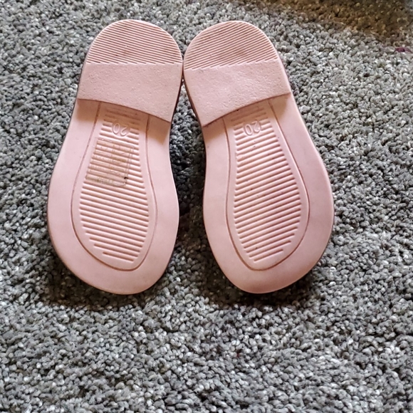 Sandals - Picture 6 of 7